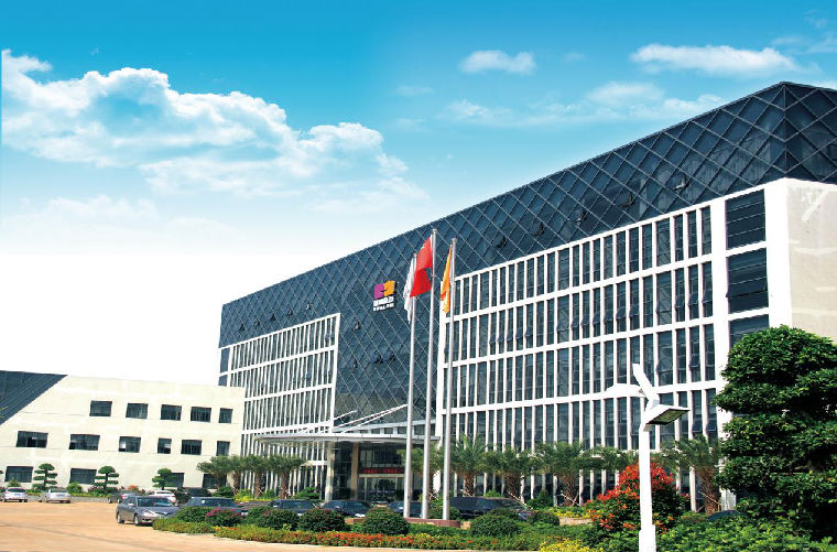 皇隆制藥召開“勇當(dāng)先鋒 做好表率” 之“批評(píng)與自我批評(píng)”系列活動(dòng)